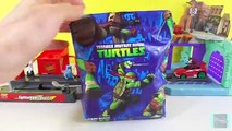T-Machines Ninja Turtles Mikey Hot Rod race Lightning McQueen in Disney Cars & Turtle Base Playset