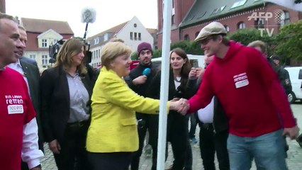 Скачать видео: Cierre de campaña de cara a legislativas en Alemania