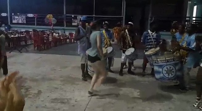 Cours Samba No Pe, Vila Isabel, Rio