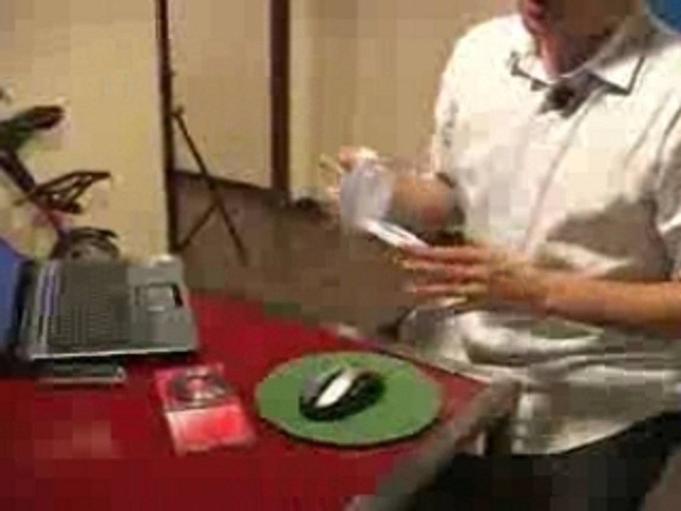 Smart Hybrid DVD/Flash Camcorder! Samsung SC-DX10!