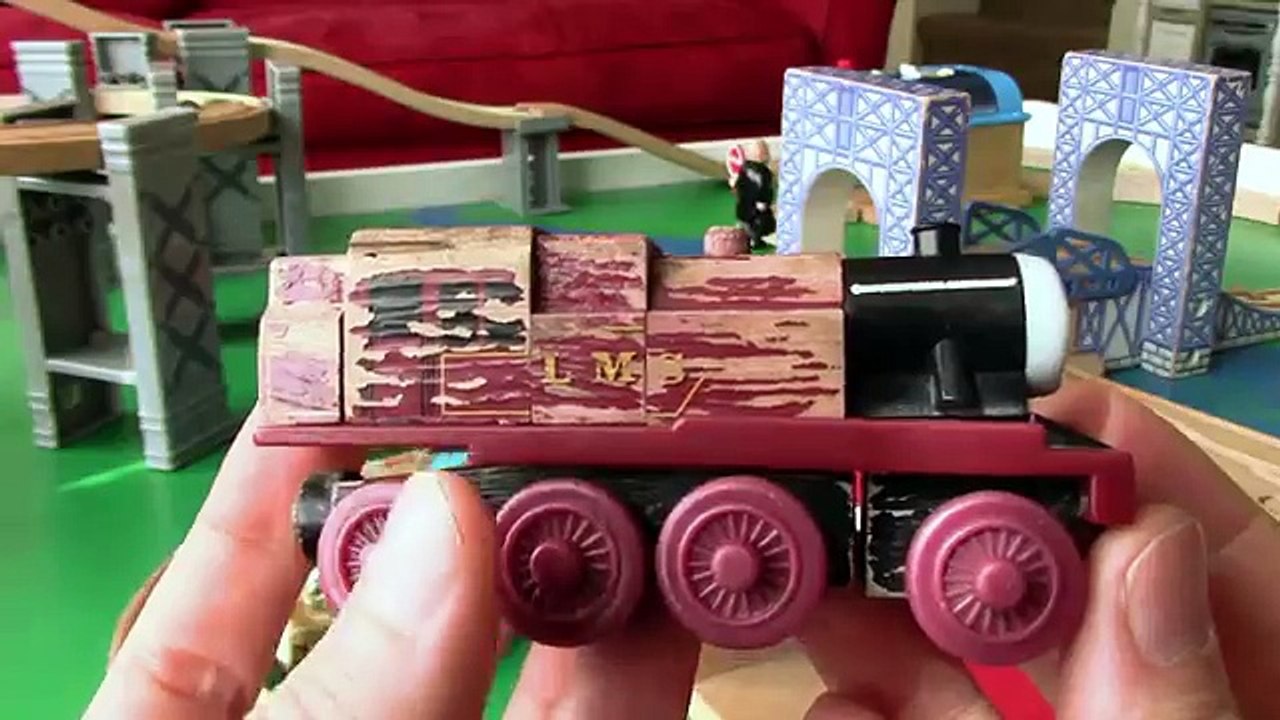 Thomas and Friends Wood Railway Play Table! Toy trains for kids and children and toddlers!