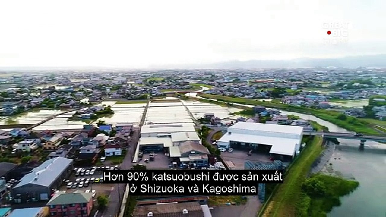 Nơi làm ra đặc sản cá ngừ cứng như đá