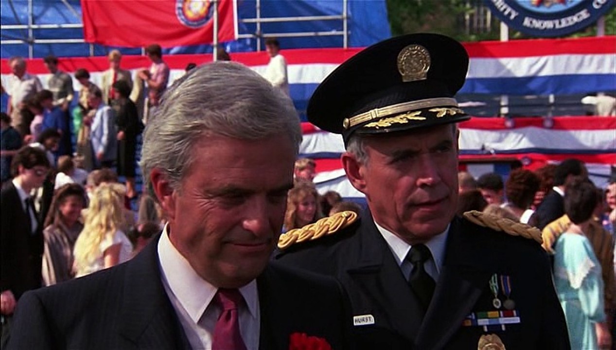 Police Academy 3 - Back in Training (1986) - DVDRip - Rychlodabing (2.verze)