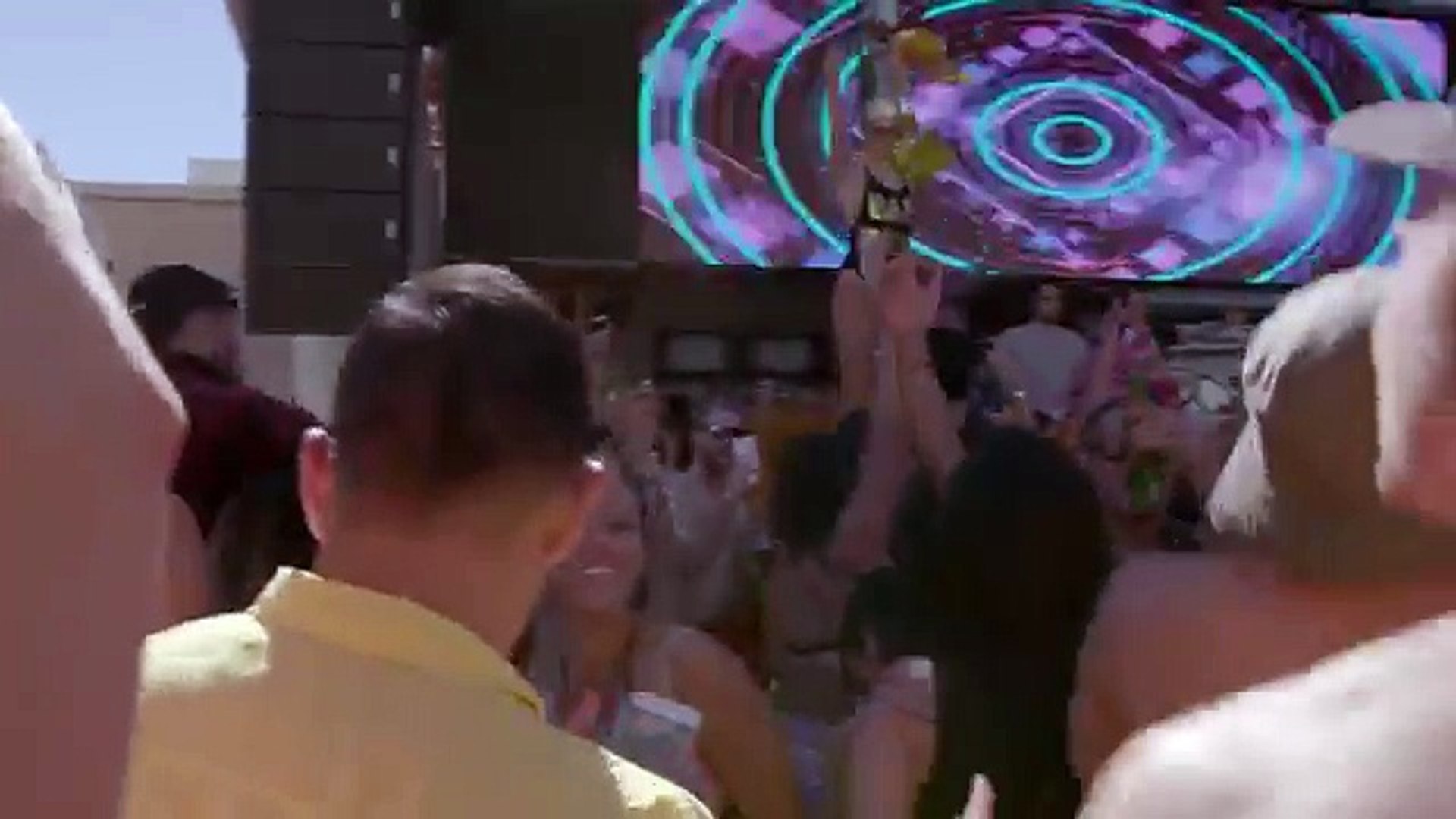 ⁣EDM Makeover