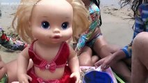 Baby Alive Farra na Praia Bia Bagunça Brincando de Boneca Bebe Alive Portugues #4 DisneySurpresa