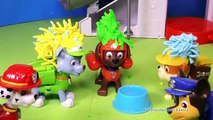 Un et un à un un à et par par enfant parodie patrouille patte jouer pâte à modeler vidéo perruques Doh surprise