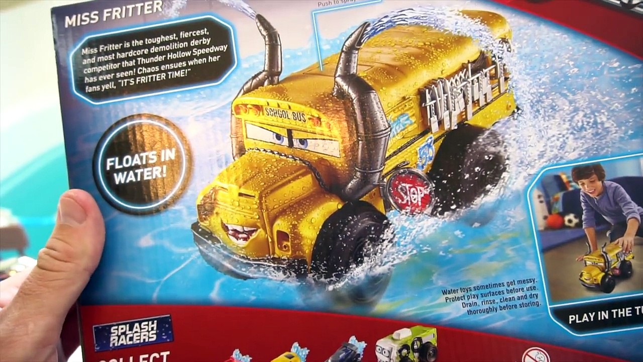 DISNEY CARS 3 MISS FRITTER SPLASH RACERS WATER DEMO DERBY BUS DESTROYS LIGHTNING FUNNY TOY FAMILY