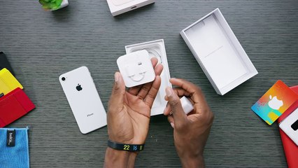 iPhone 8 Unboxing- Silver vs Gold!