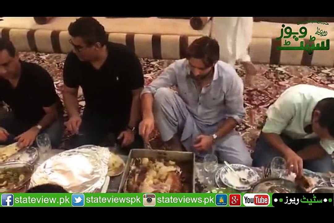 Shahid Afridi and Salman Iqbal CEO Ary having dinner watch Video