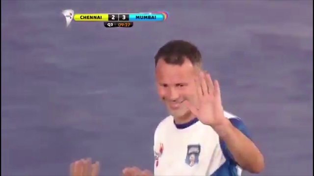 La super but de Ryan Giggs en Futsal