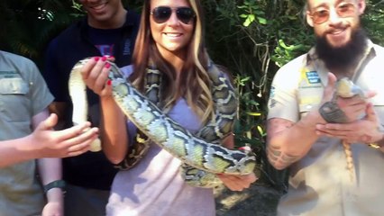 Emma & WWE Superstars Visit The Australia Zoo