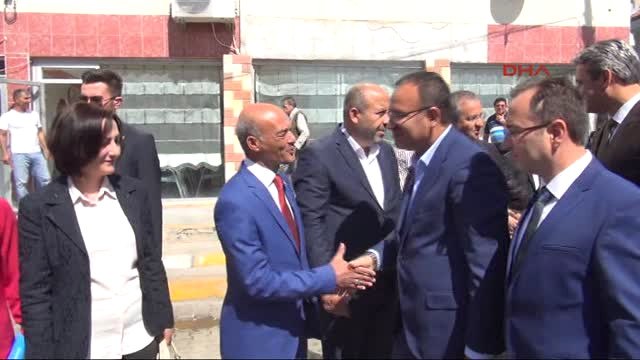 Yozgat Bozdağ: Barzani'yi Ateşle Oynamamaya Davet Ediyorum