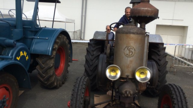 Vieux tracteurs Lanz (1953) et Société Française (1940)