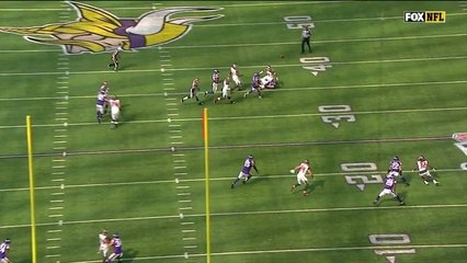Cameron Brate bails out Jameis Winston on potential INT