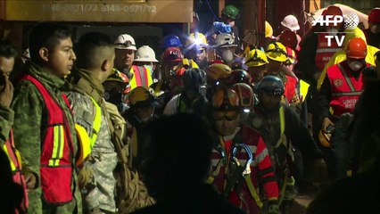 Paciencia y fe en la búsqueda de víctimas de sismo en México