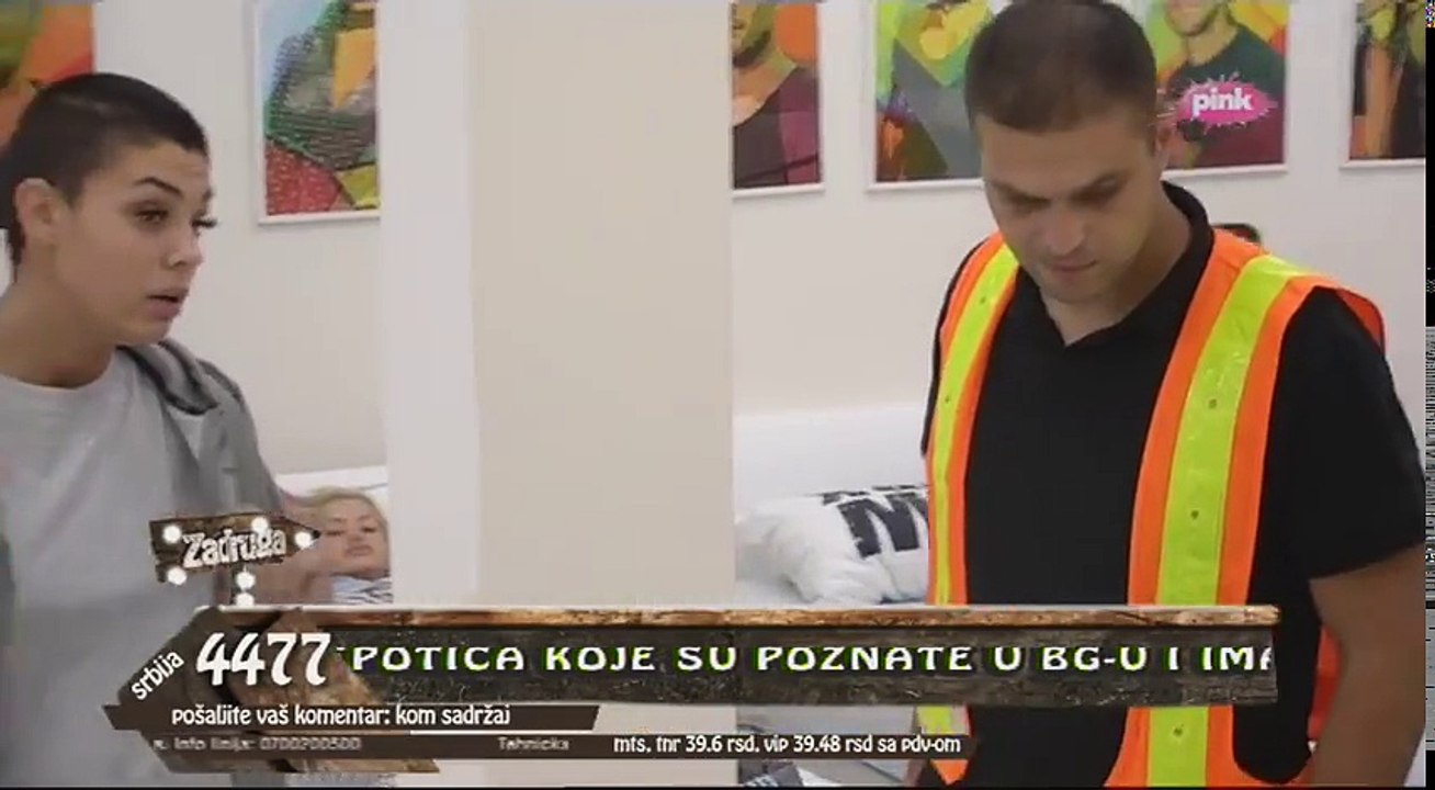 Zadruga - Maca Diskrecija i Mina Vrbaški, fizički kontakt - 11.09.2017.