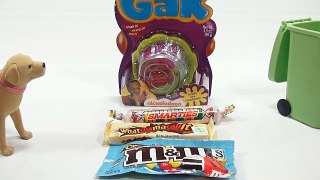 Smell My GAK, Garbage Scented Fun! Nickelodeon Toys - Butch gets GAKKED!