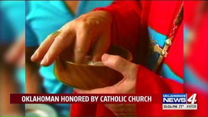Thousands Attend First Ever Beatification of American Catholic Priest