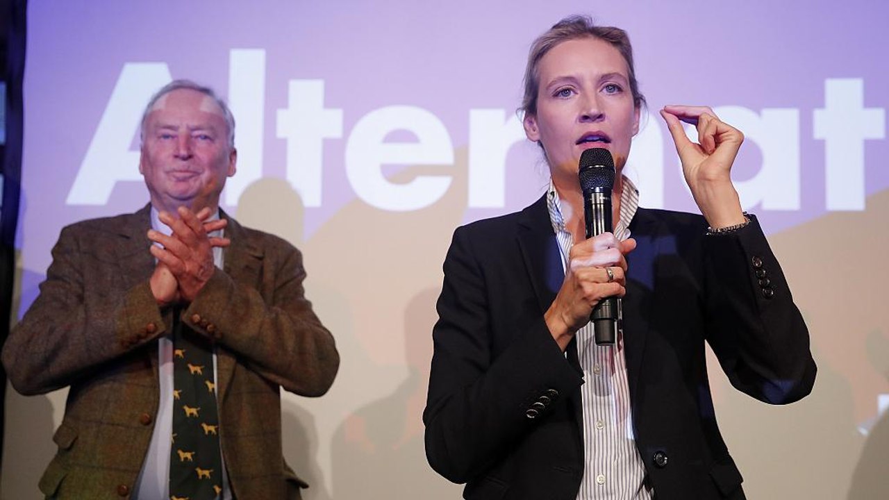 AfD: 'Wir werden Merkel jagen'