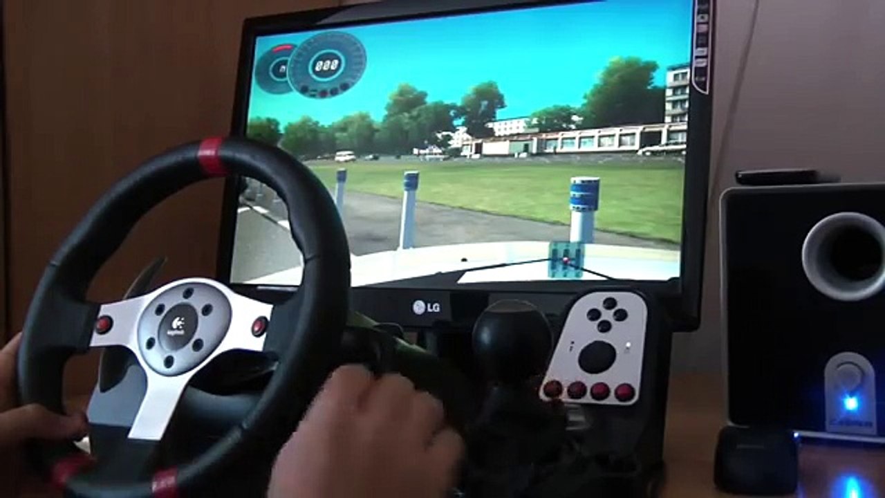 Logitech G25 City Car Driving Makas içerir. [ Emre Aygün ]