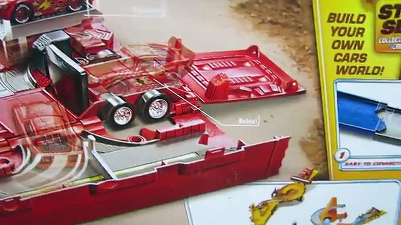 DISNEY CARS MACK TRANSFORMING TRUCK PLAYSET STORY SETS CONNECT & PLAY LIGHTNING MCQUEEN