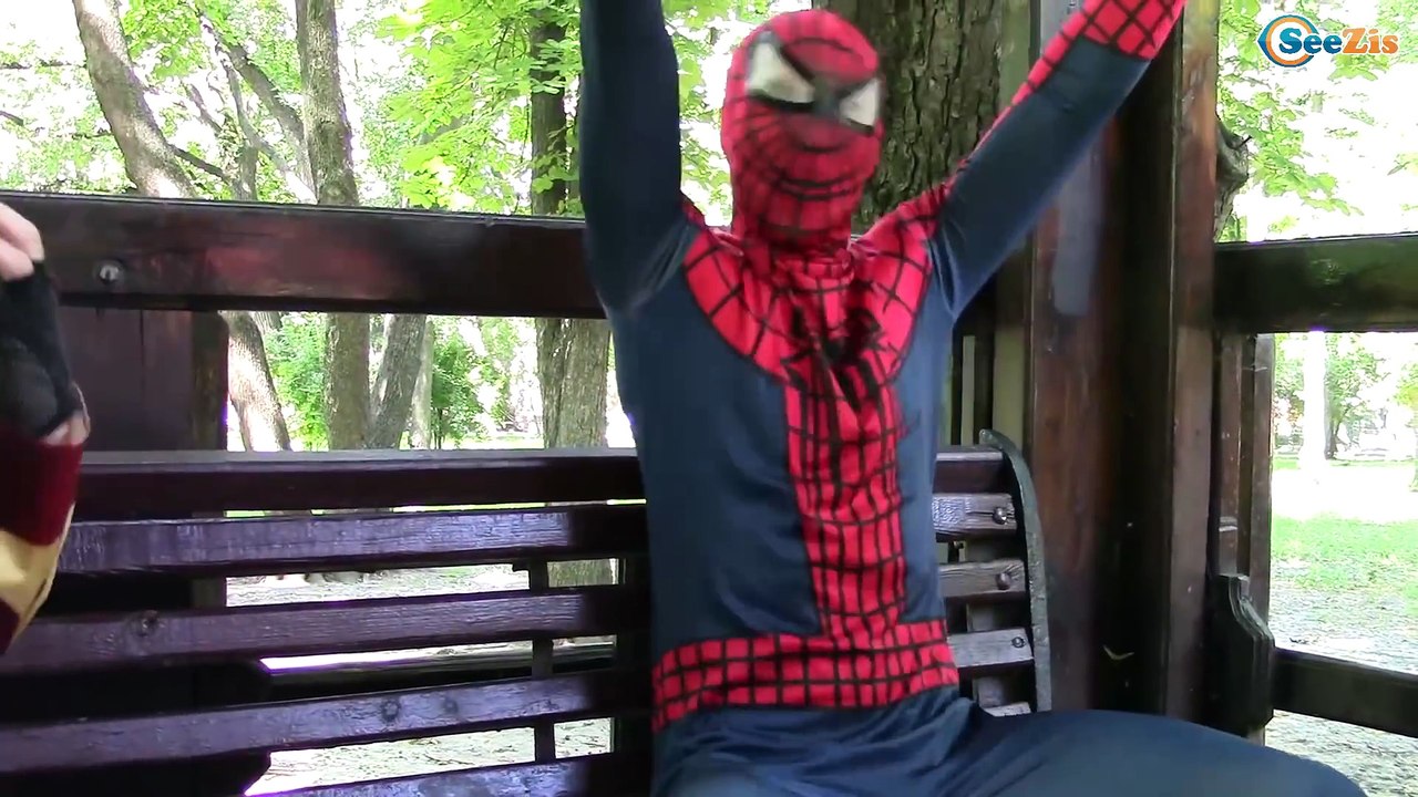 Frozen Elsa & Spiderman Go SCHOOL! Princess Anna vs Joker Maleficent Hulk Superheroes IRL