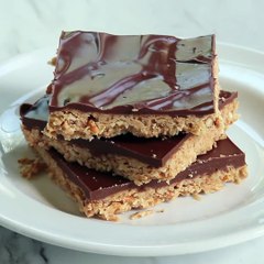 No Bake Peanut Butter Pretzel Bars