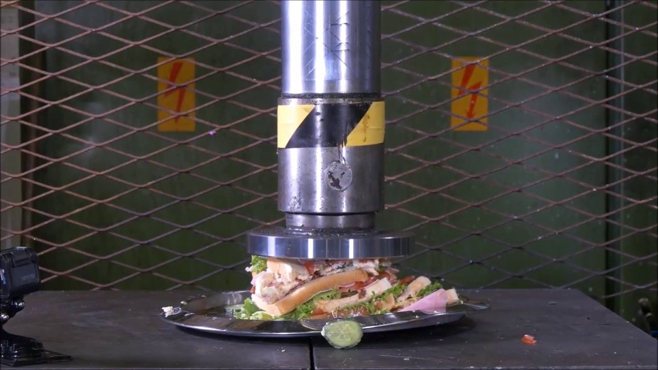 Jumbo Sandwich Crushed!