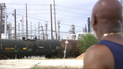 US: Hurricane Harvey victims face toxic contamination as recovery begins