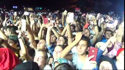 Dondurma Festivalinde Murat Boz Coşkusu