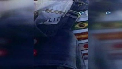 İtalyan Savaş Uçağı Denize Çakıldı