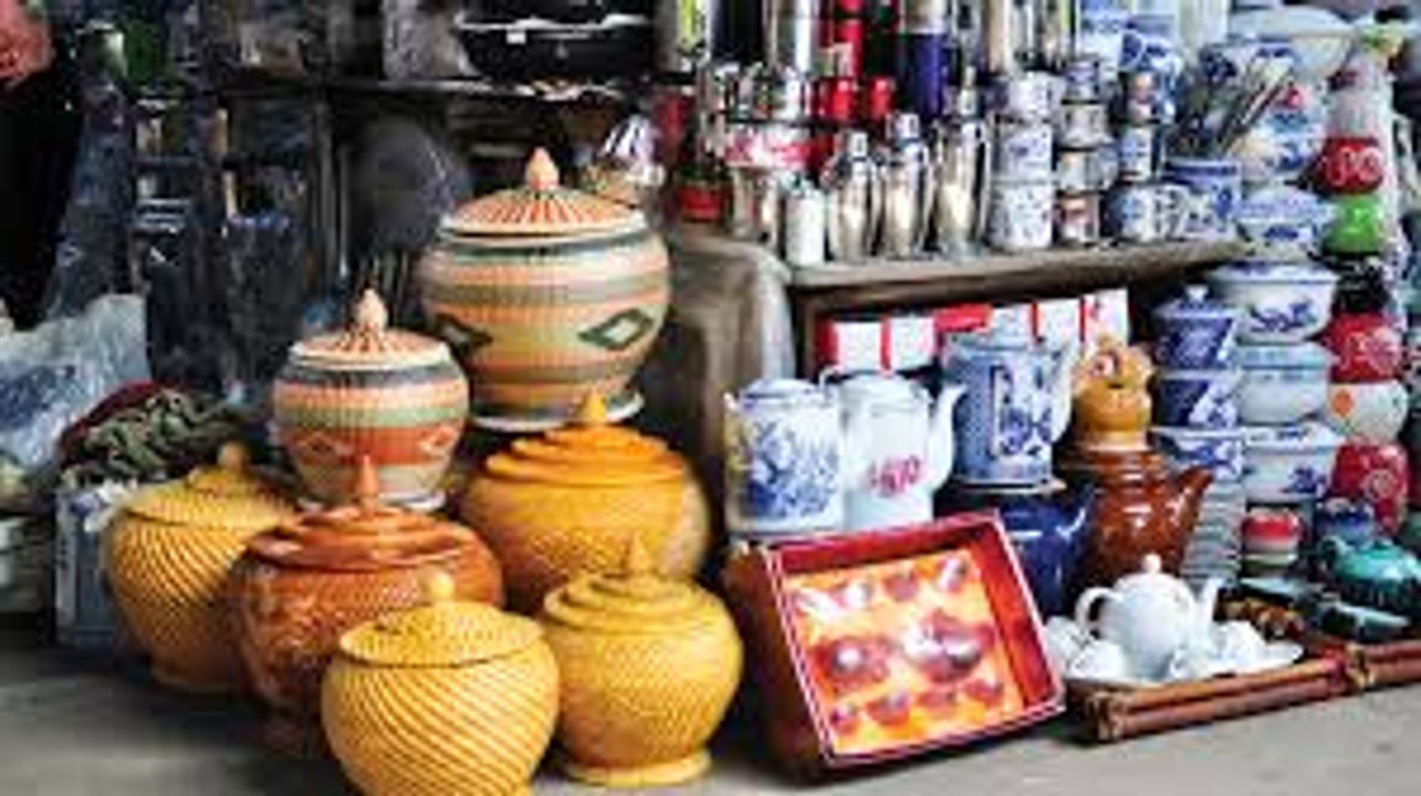 Discovery in Vietnam - Hue's Pottery Art