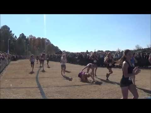 Runner Falls & Gets Carried to Finish