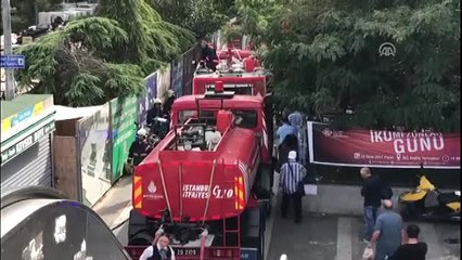 Ataköy Metro İstasyonundaki Büfede Yangın Çıktı