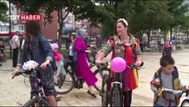 Süslü Kadınlar Bisiklet Turu