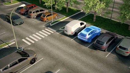 New Volvo XC40 - Cross Traffic Alert with brake support animation