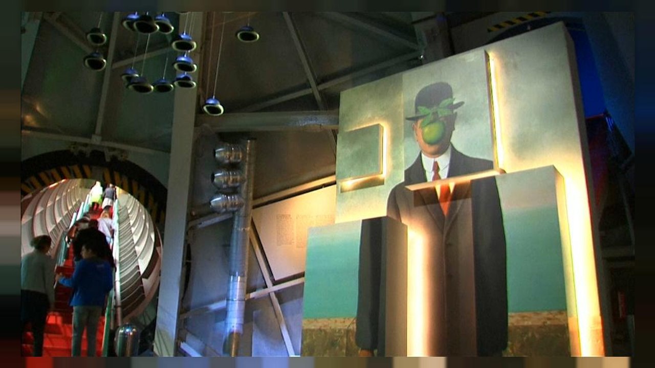 Cita con Magritte en el Atomium