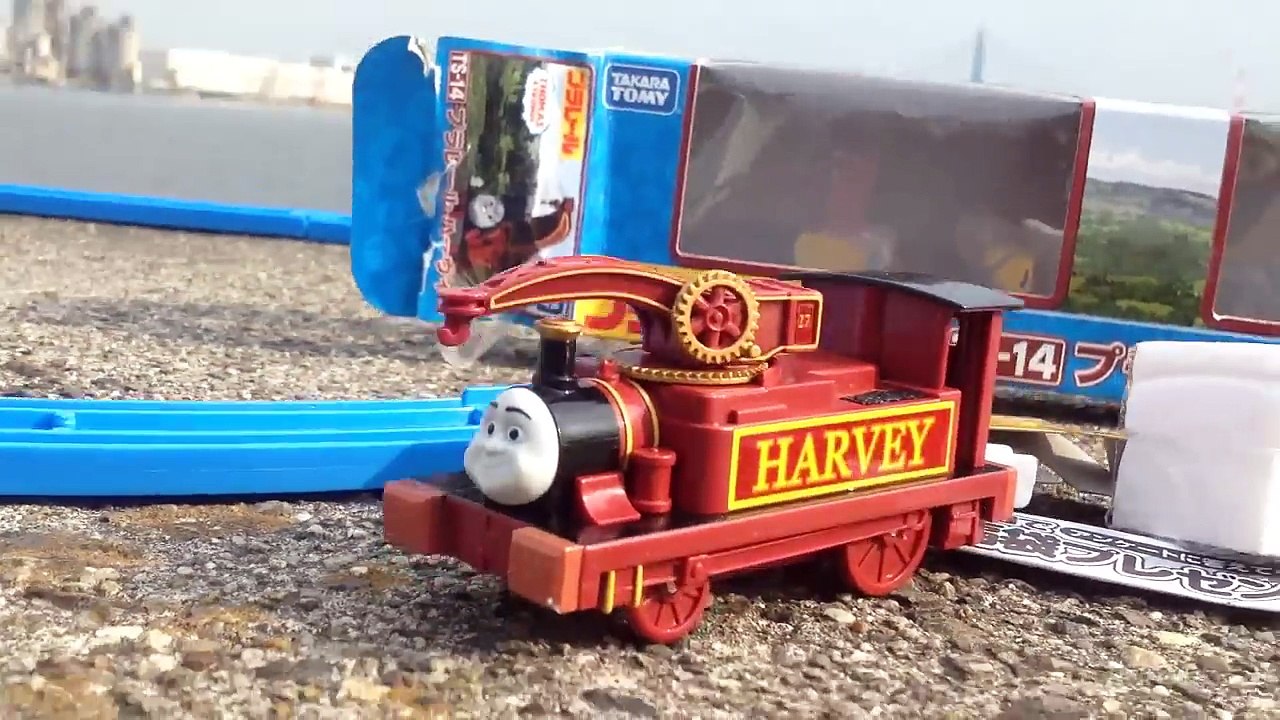 ☆きかんしゃトーマスプラレールおもちゃ☆ハーヴィー(HARVEY)　THOMAS & FRIENDS HARVEY TOYS