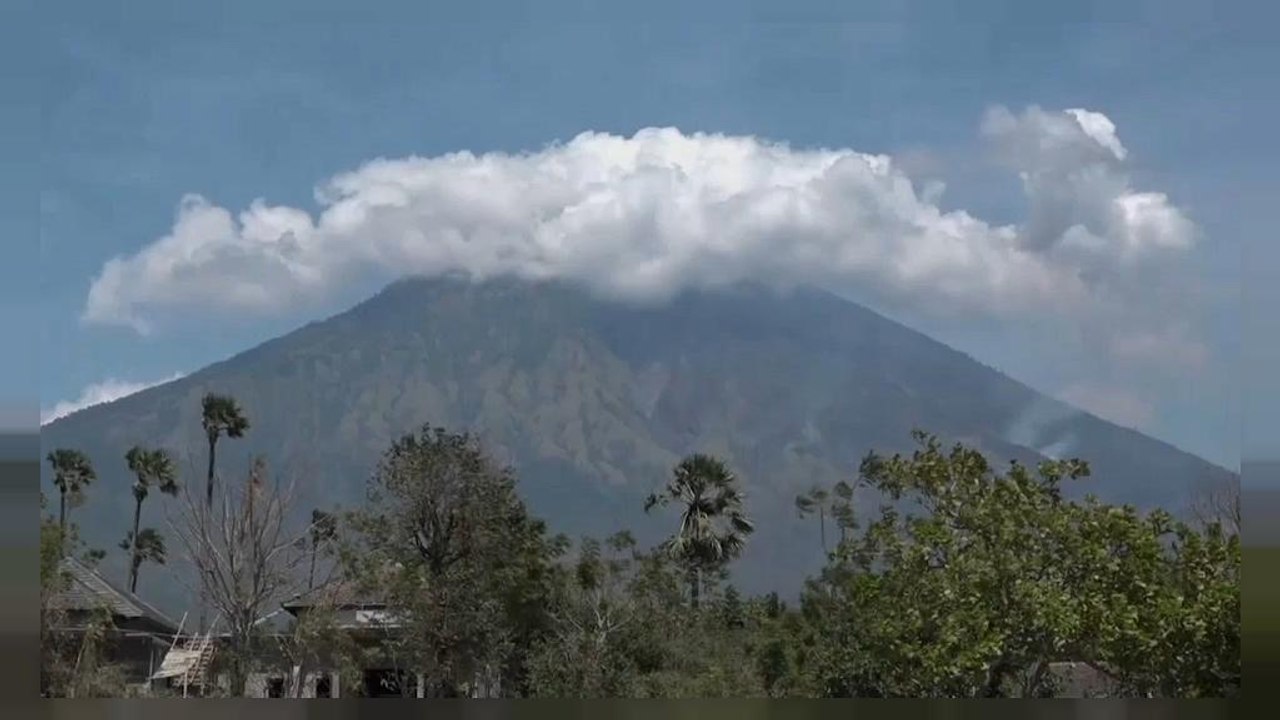 Drohender Vulkanausbruch auf Bali