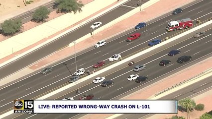 Serious crash blocks Loop 101 at Guadalupe