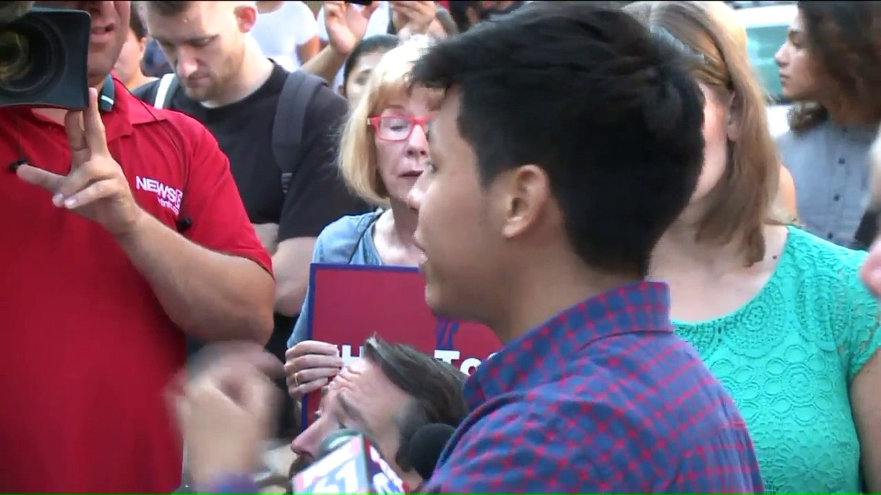 More Than a Dozen Arrested at Rally Held to Keep Connecticut Parents From Being Deported