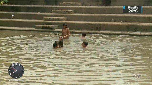 Um em cada quatro brasileiros convive com esgoto a céu aberto