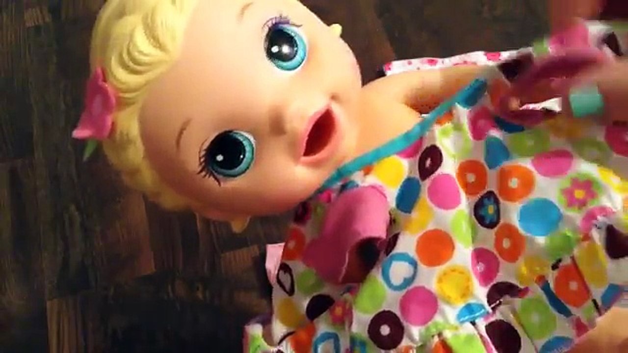 Baby Alive Super Snackin Lily Doll Valentines Treats and Name Reveal