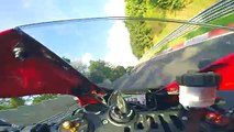 Very Fast Yamaha R1 Biker Chases R6 On The Nordschleife