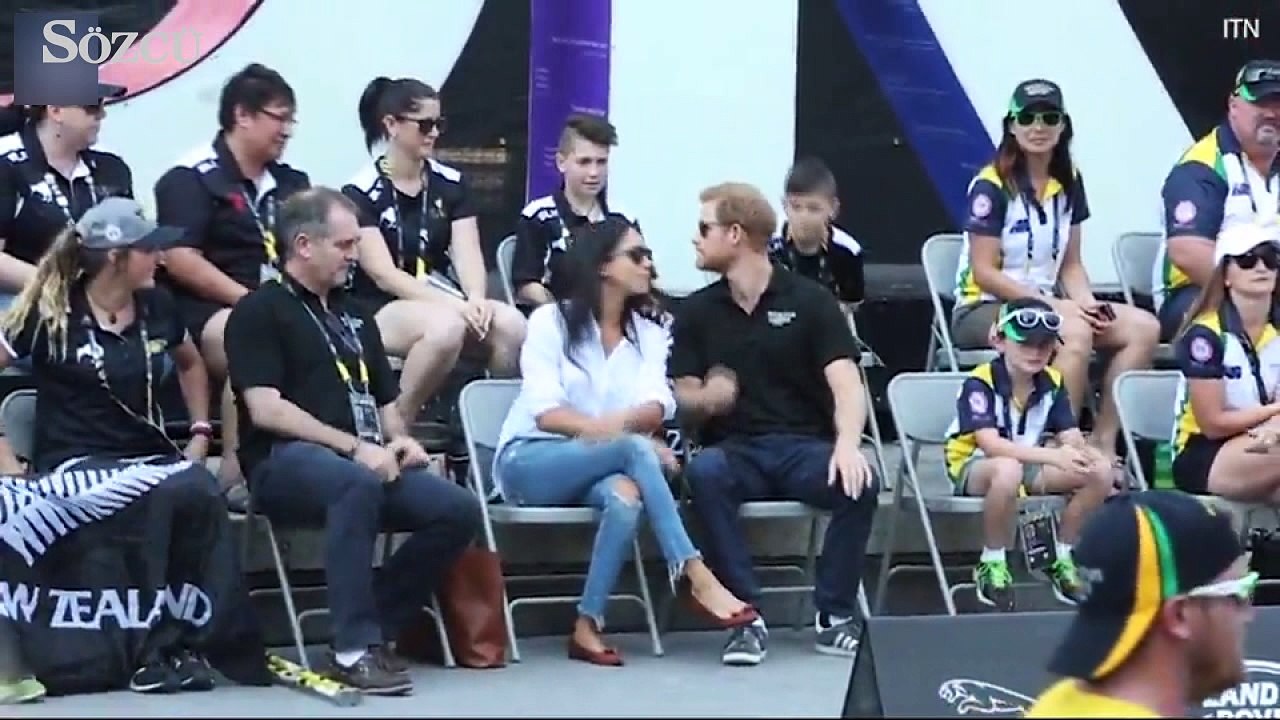 Prens Harry, sevgilisiyle ilk kez resmi ziyarette görüntülendi