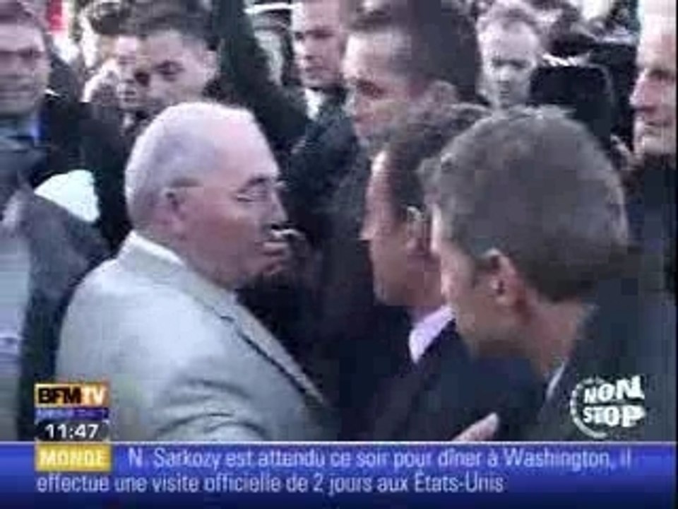 Un président sous les huées