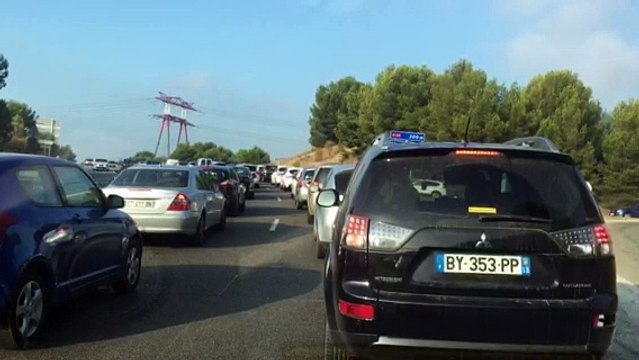 Grève des routiers : Martigues pris dans les bouchons