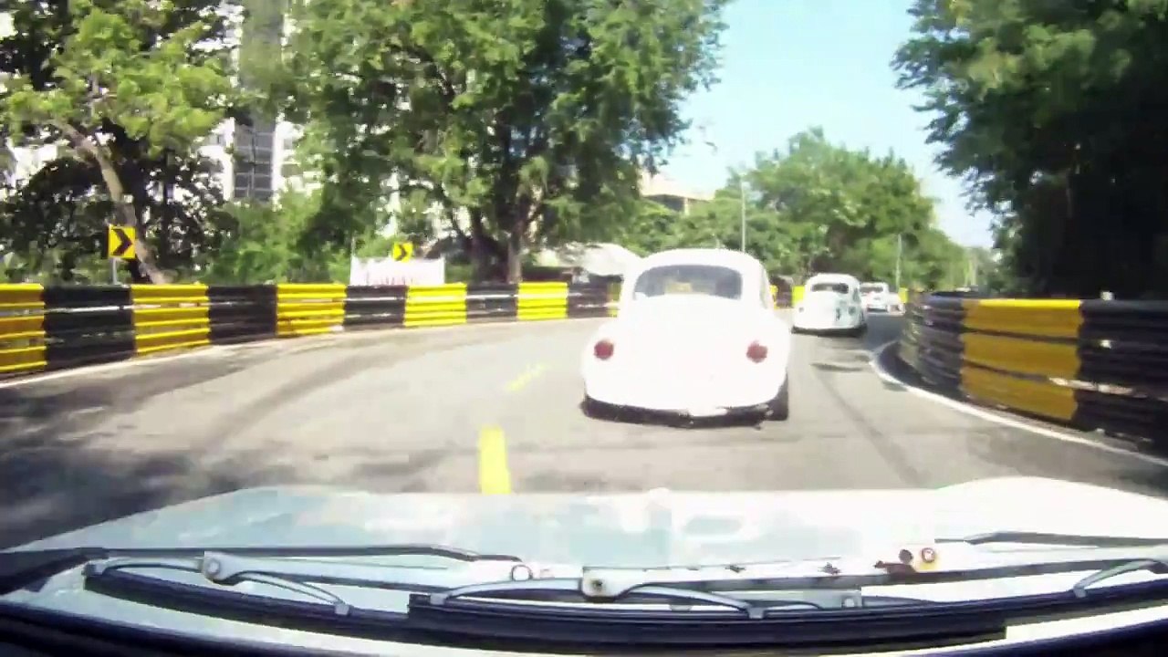 1st lap-TeiZrB6hX-Y