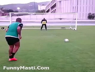 Accha Mamu Banaya Gol Keeper Ko