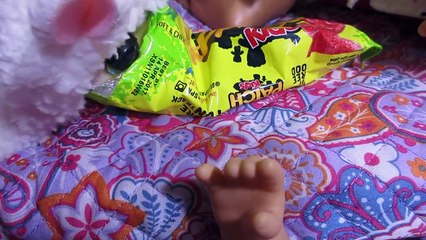 BABY ALIVE Emily, Macy & Hazel Sleepover Fail!